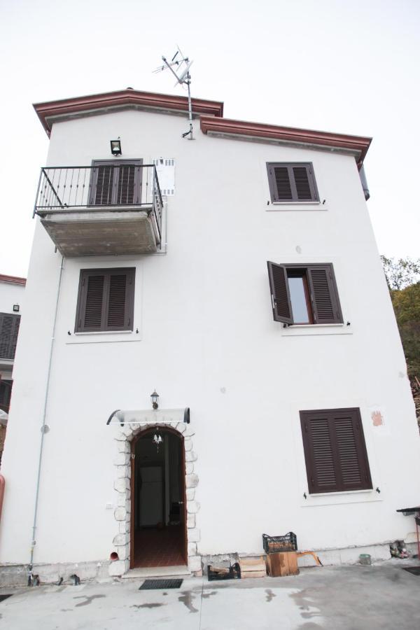 Villa Santa Maria Santa Maria del Molise Exterior photo